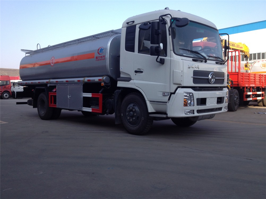 东风15方-30方油罐车展示图6