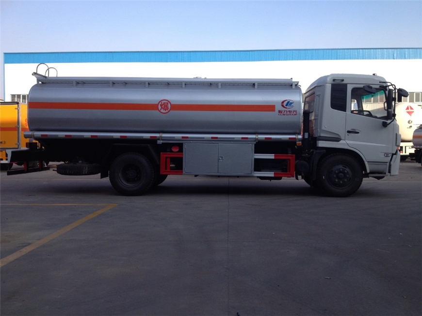 东风15方-30方油罐车展示图7