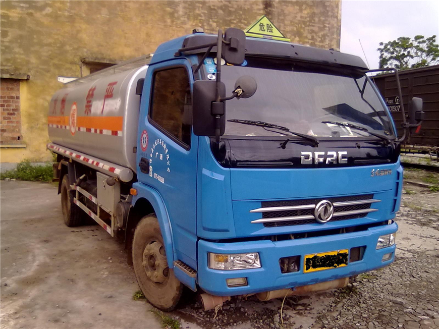 东风15方-30方油罐车展示图10